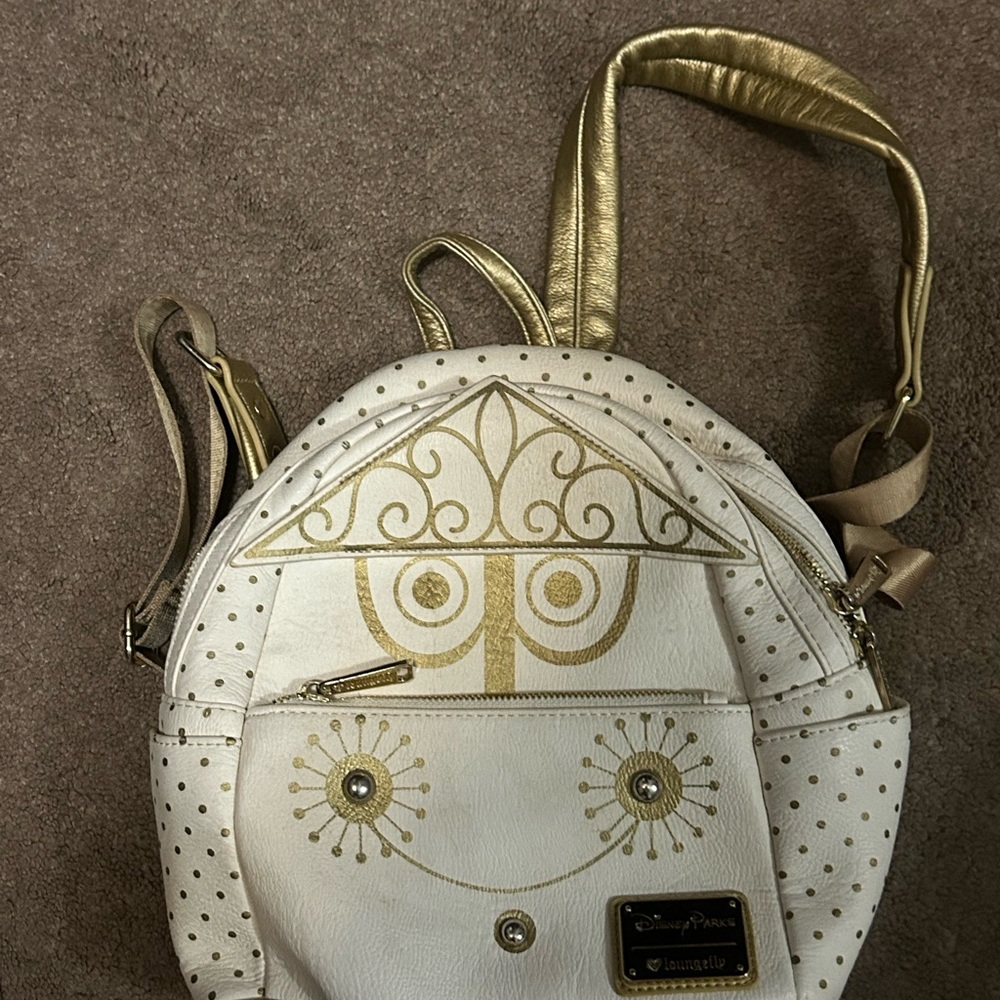 Loungefly it’s a small world backpack 🎡